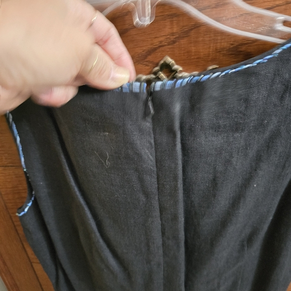 Talbots navy blue floral embroidered cut out sheath dress. - Picture 3 of 7